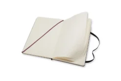 Anteckningsbok Moleskine Hard Large Rutat, svart, 240 sidor