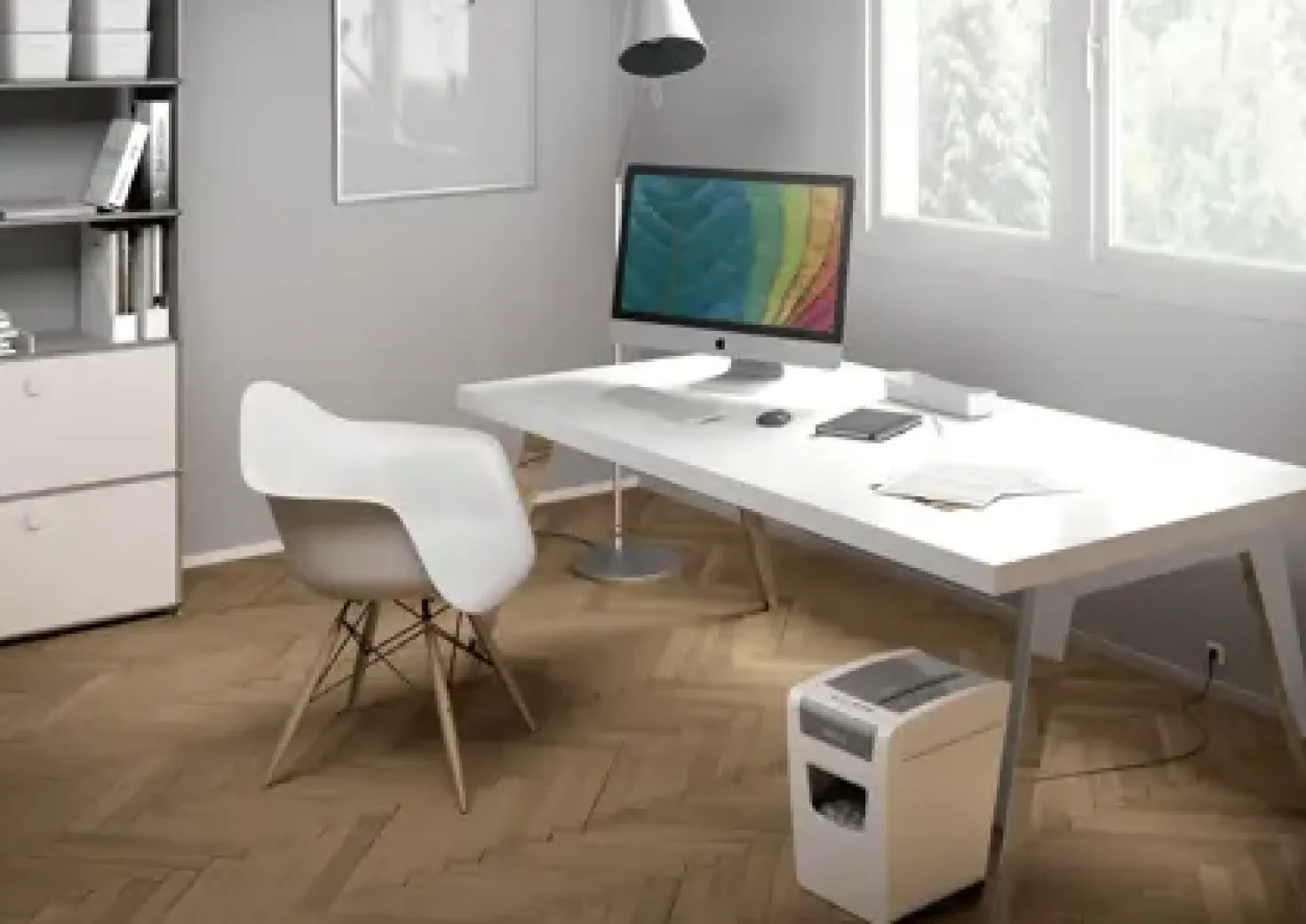 Dokumentförstörare Leitz IQ Slim Home Office P-4, 10-, 23L