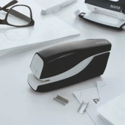 Elhäftare Leitz WOW, svart, batteridriven