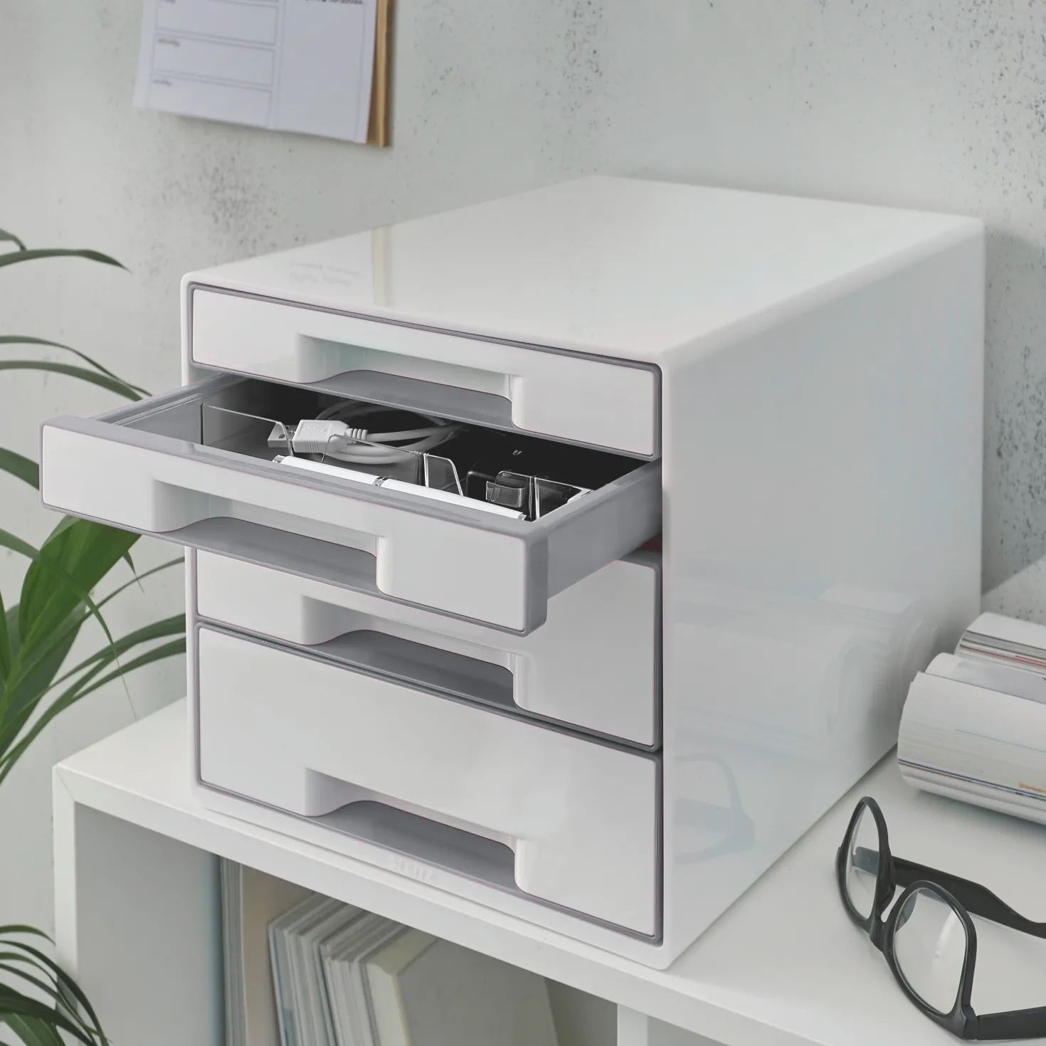 Förvaringsbox Leitz WOW, 4 lådor, pärlvit och grå