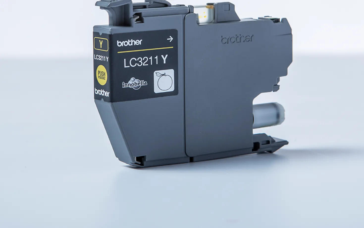 Ink-Jet Brother LC3211Y gul