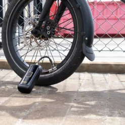 Kompressor Aqiila Airbird C4, 10,3 bar, batteridriven, digital display