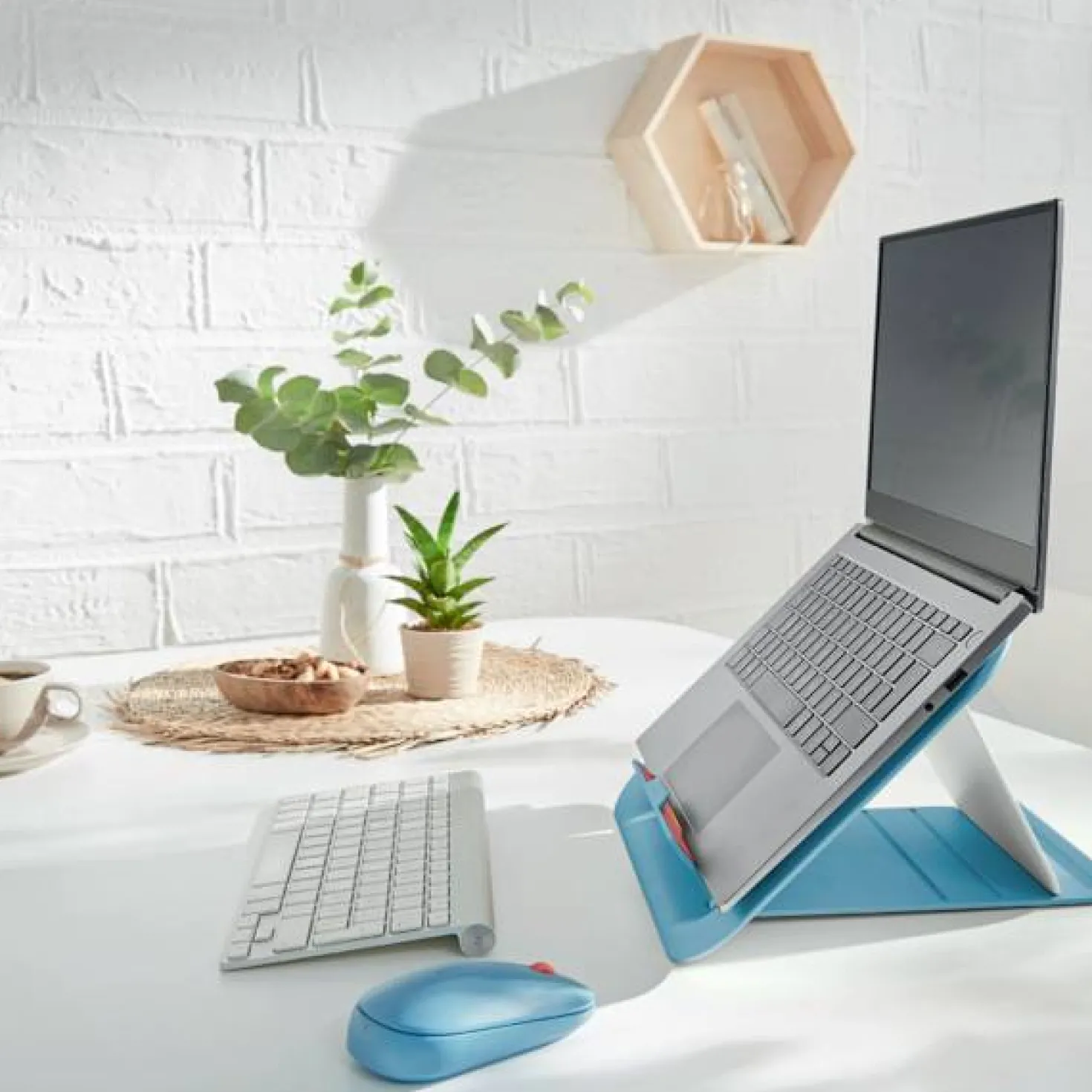 Laptopställ Leitz Cosy, justerbar höjd, blå, 13-15 tum