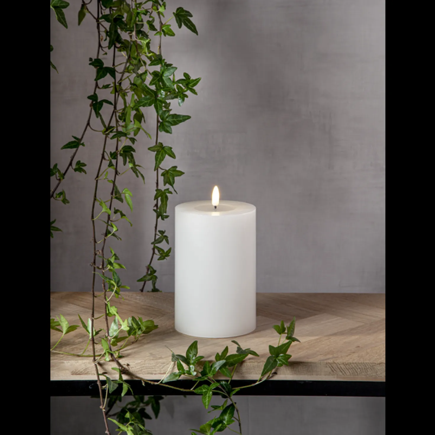 LED Blockljus Star Trading Flamme Flow Big, vit, 10x22,5 cm