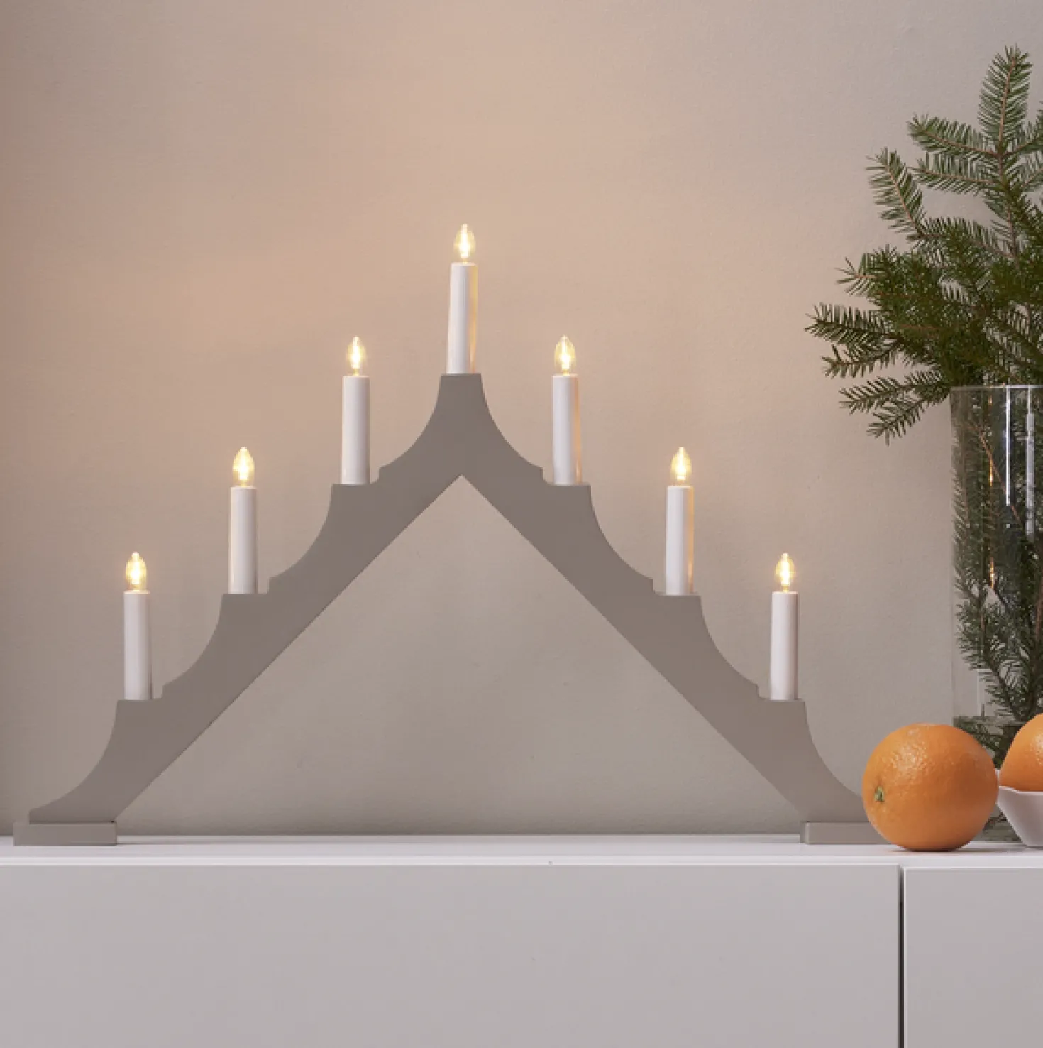 Ljusstake Star Trading Alma, 7-armad LED, beige, 58,5 cm