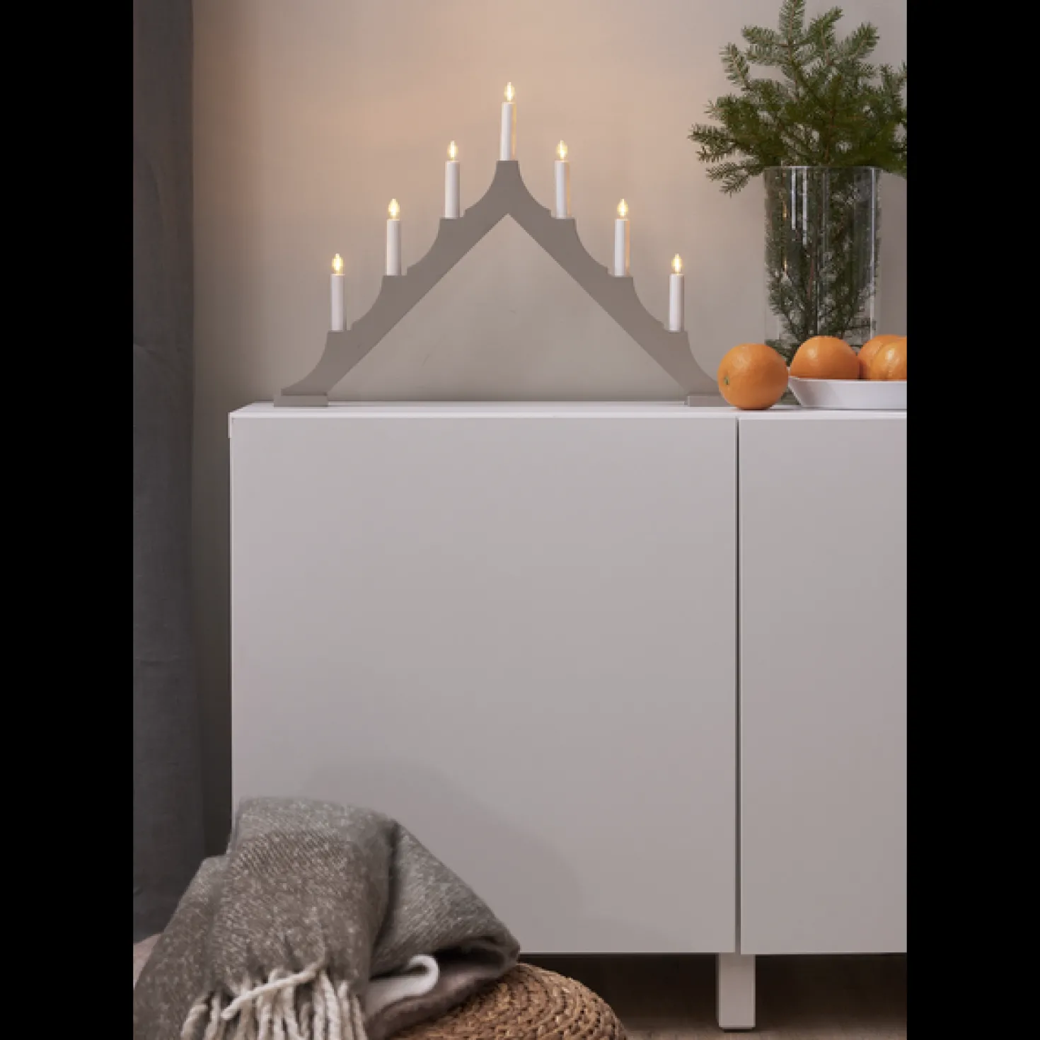 Ljusstake Star Trading Alma, 7-armad LED, beige, 58,5 cm
