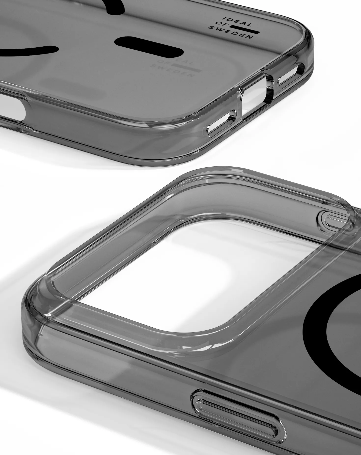 Mobilskal IDEAL OF SWEDEN MagSafe iPhone 17 Pro Max, genomskinlig svart