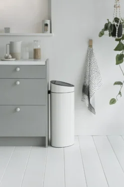 Papperskorg Brabantia Touch Bin New, 40L, vit