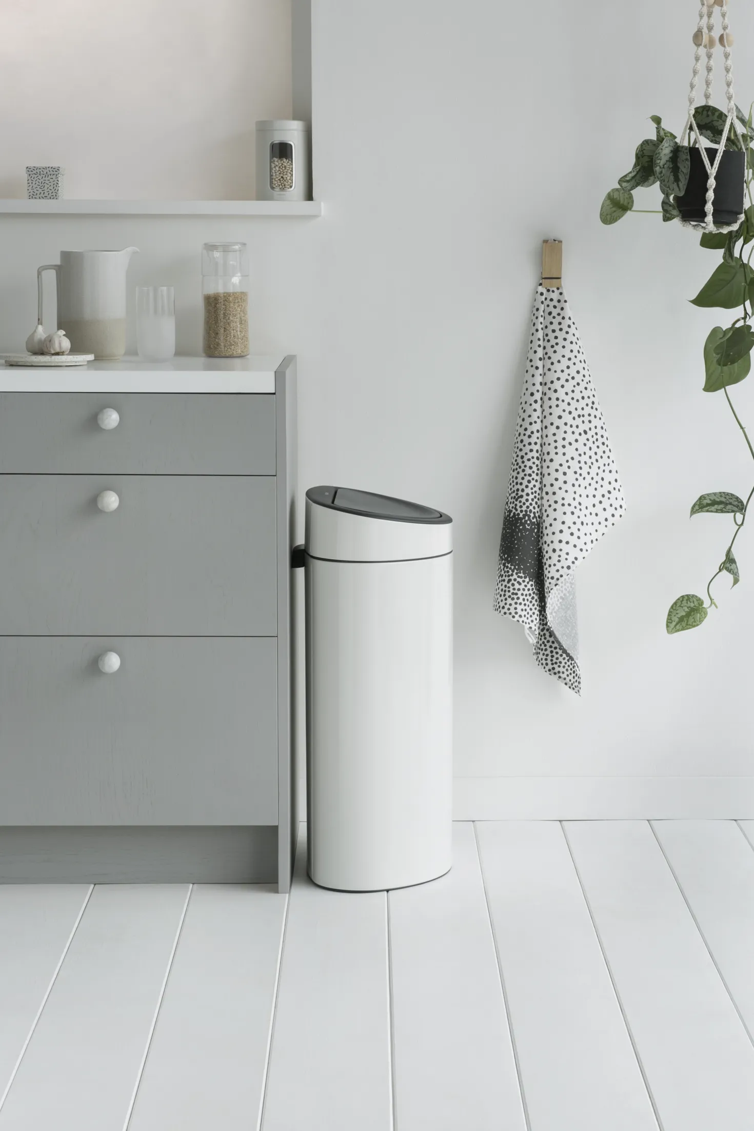 Papperskorg Brabantia Touch Bin New, 40L, vit