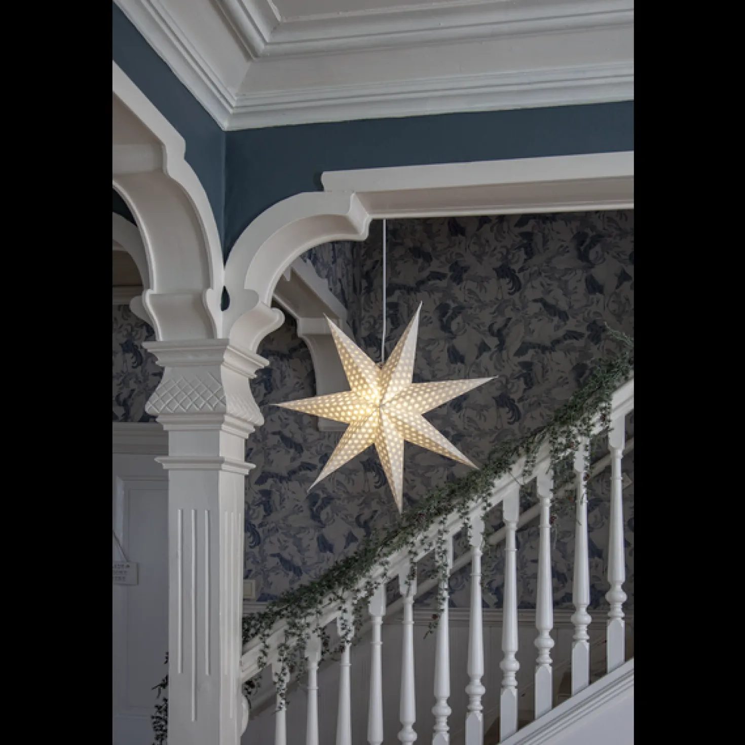 Pappersstjärna Star Trading Cloud, vit, 60 cm diameter