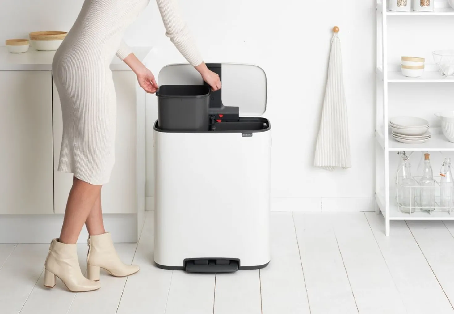 Pedalhink Brabantia BO, 2 x 30 liter, vit
