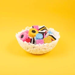 Rörpärlor Playbox 10-färgsmix, svanenmärkt, hink