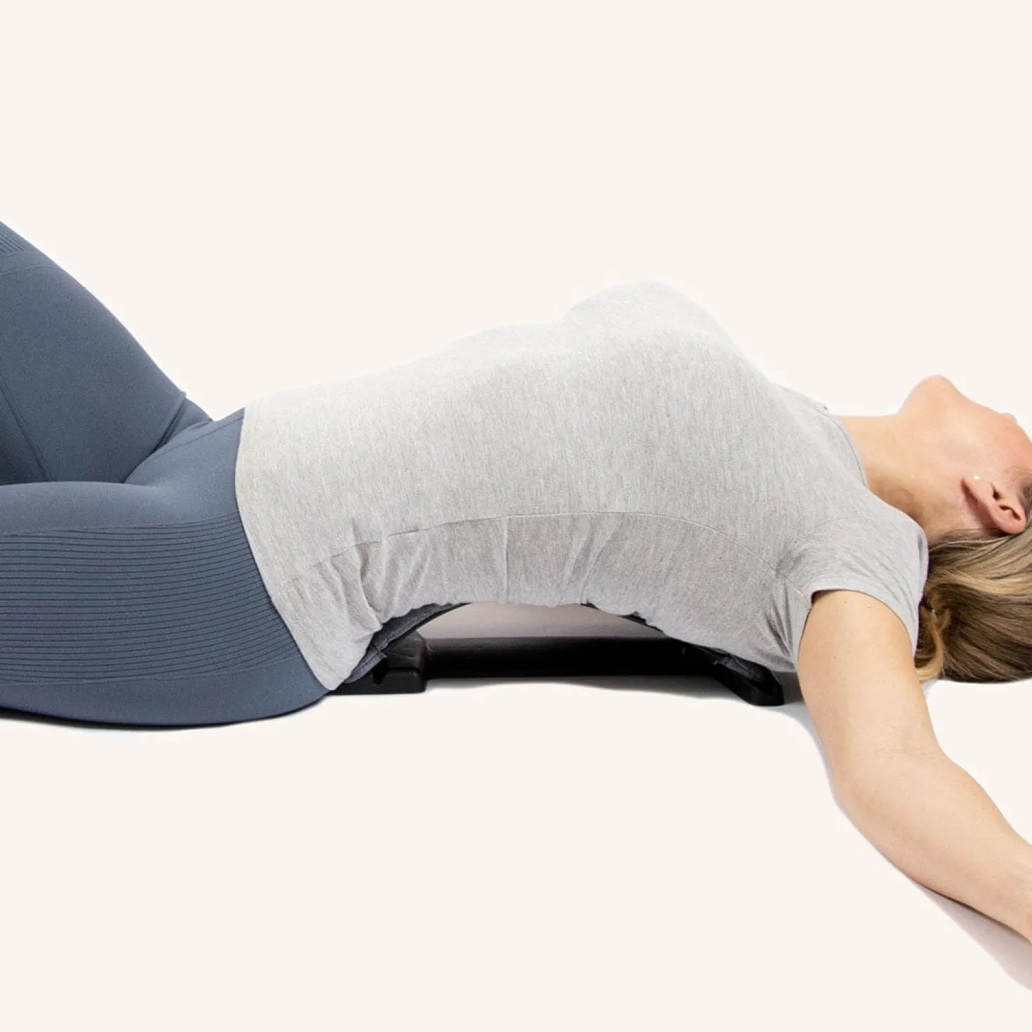 Ryggsträckare SWEDISH POSTURE Back Stretch Pro, 3 nivåer, grå
