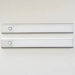 Sensorlampa Sunmatic LED Laddningsbar, silver, 30cm, 2-pack